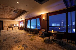 エグゼクティブ ラウンジ