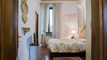 2 chambres, fer et planche Ă  repasser, lit parapluie, Wi-Fi gratuit