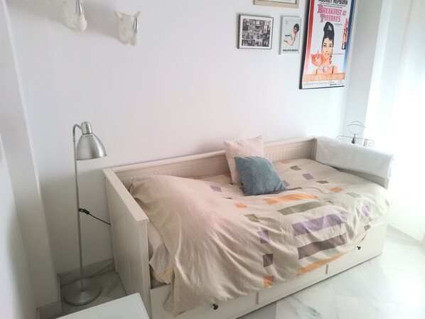 2 bedrooms, iron/ironing board, WiFi, bed sheets - Comfortable apartment in TRIANA, close to everything you want to see! (Sevilla)