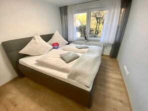 1 bedroom, iron/ironing board, free WiFi, bed sheets - Maria Isenburg House | Rhine-Westerwald Nature Park (Isenburg)