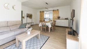 Unclassified image, 2 of 32, button - Cova De L'aire - Villa With Private Pool In Barx (Barx)