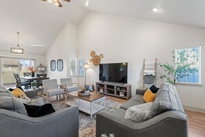 Smart TV, DVD player, offices