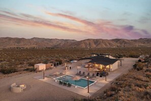 Exterior - Hotel California • Mountain Views, Pool&Spa, Sauna (Morongo Valley)