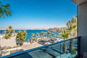 ที่จอดรถฟรี