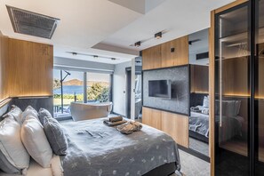 Deluxe Villa, Bathtub, Sea View | View from room
