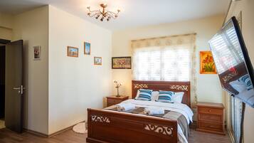 Villa, 4 Bedrooms, Smoking, Private Pool | 4 bedrooms, soundproofing