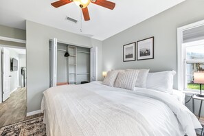 3 Schlafzimmer, Bügeleisen/Bügelbrett, Reisekinderbett, WLAN