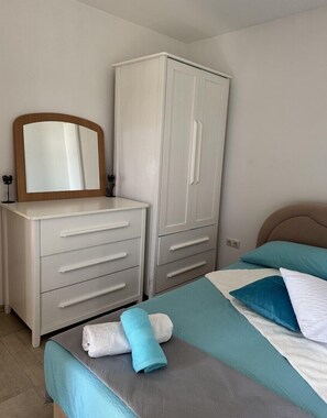 1 bedroom, WiFi, bed sheets - Apartment for 4 people with Sea view (Neum)