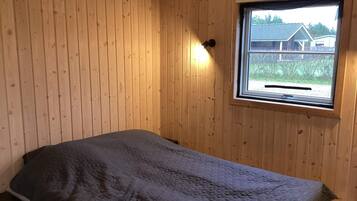 House | 3 bedrooms, individually furnished