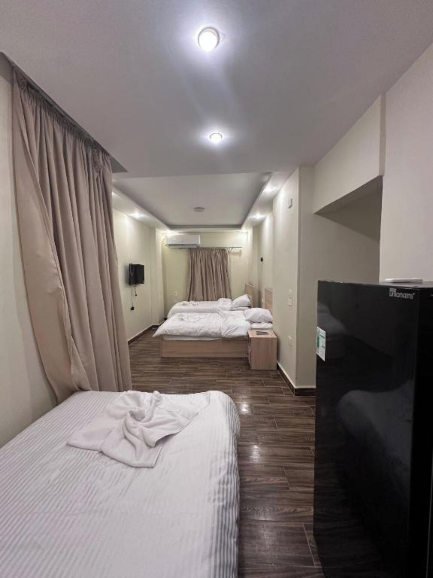 1 chambre, fer et planche à repasser, Wi-Fi