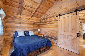 1 bedroom, iron/ironing board, WiFi, bed sheets - Patoka Lake Cabin-Lake Pointe Cabin #1-Hoosier National Forest (English)