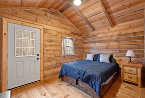 1 bedroom, iron/ironing board, WiFi, bed sheets - Patoka Lake Cabin-Lake Pointe Cabin-Hoosier National Forest-New in 2024! (English)