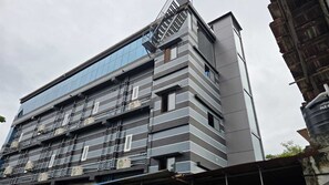 Exterior - W & H View Residency (Kochi)