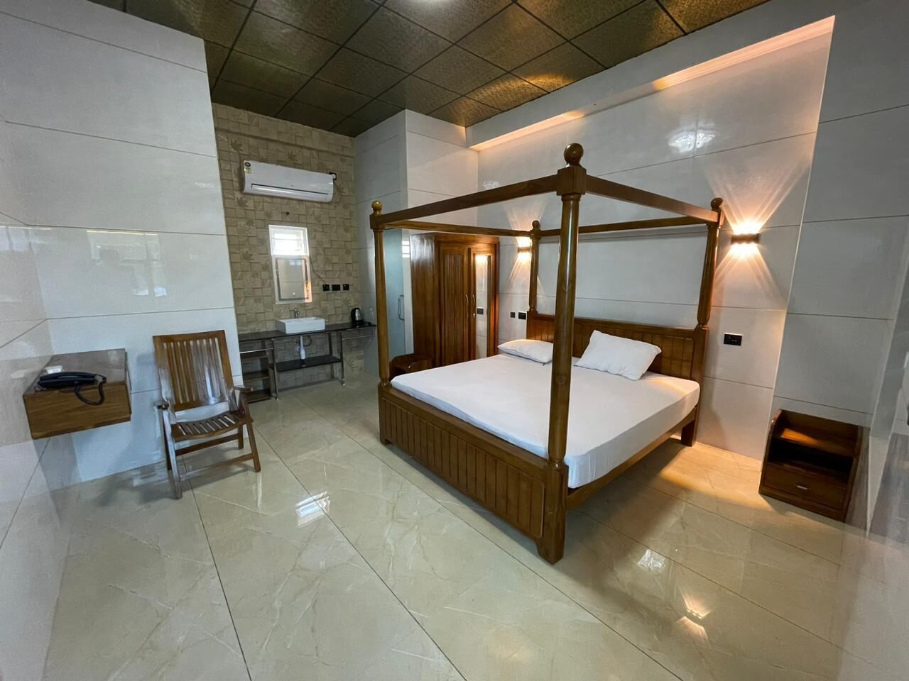 Classic Double Room | Egyptian cotton sheets, premium bedding, down comforters