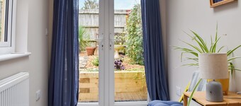 2 bedroom accommodation in Ipswich