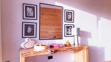 Habitación cuádruple panorámica | 1 habitación, decoración personalizada y escritorio