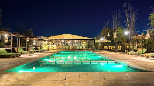 LUXURY BIO FARM