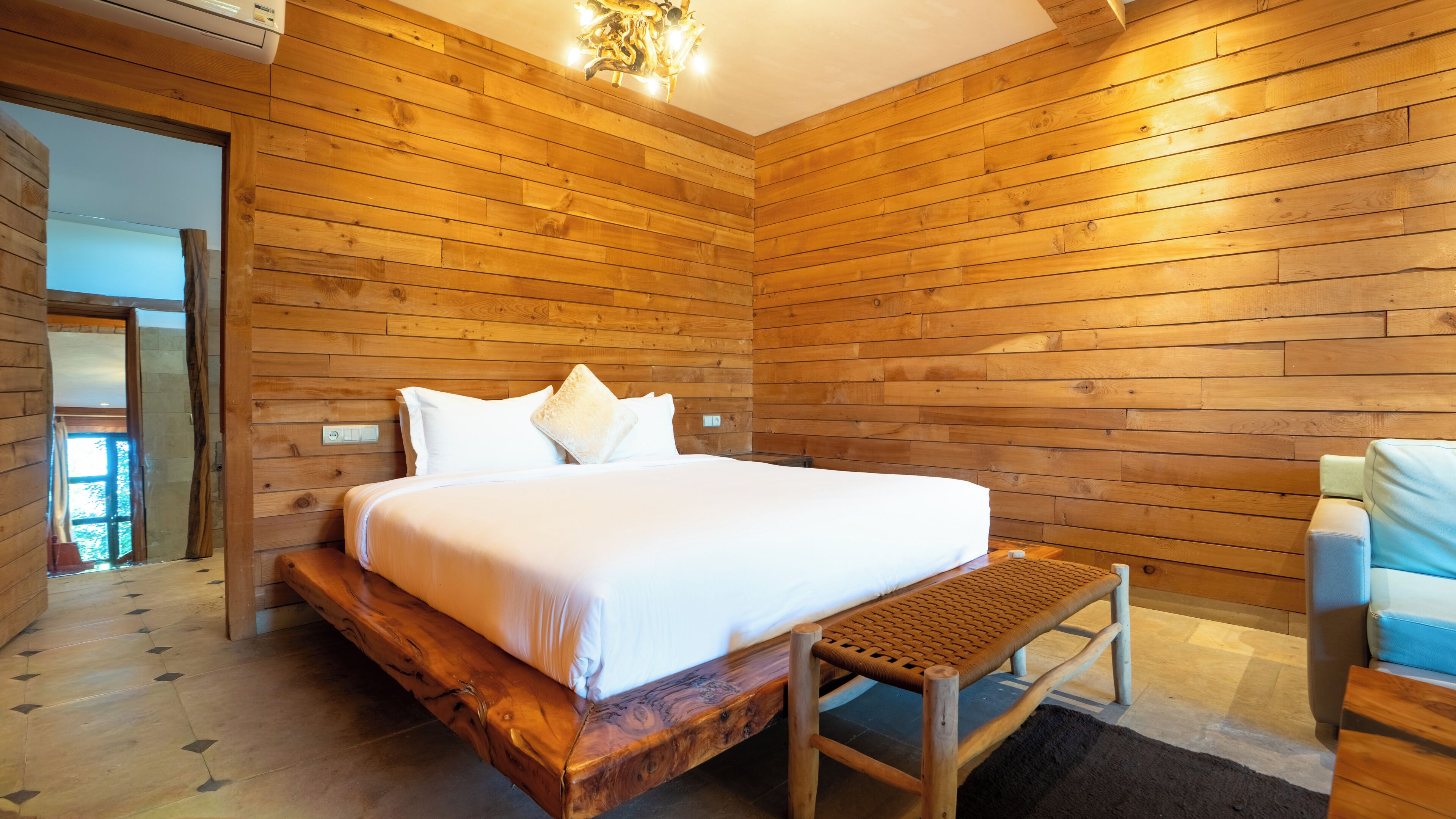 Deluxe Room, Terrace, Garden View | Individually decorated, desk, laptop workspace, iron/ironing board