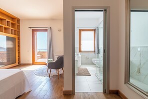 5 chambres, fer et planche à repasser, Wi-Fi, draps fournis