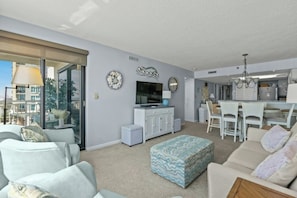 Smart TV - Windemere 605 -Oceanfront 3BR/2BA-Indoor Pool (North Myrtle Beach)
