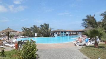 Departamento | Alberca | Alberca al aire libre