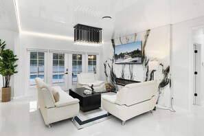 Smart TV, fireplace, books