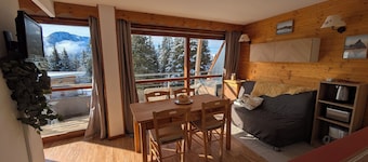 Sunny apartment in Chamrousse 
