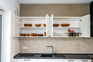 Fridge, stovetop, dishwasher, coffee/tea maker - Vacation apartment Loft1 with a fantastic panoramic view of the Moselle in Treis-Karden near Cochem (Treis-Karden)