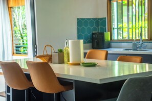 Deluxe House, 4 Bedrooms, Garden View | Private kitchen | Microwave, coffee/tea maker, toaster, cleaning supplies - Violeta Homes Monteverde (Monteverde)