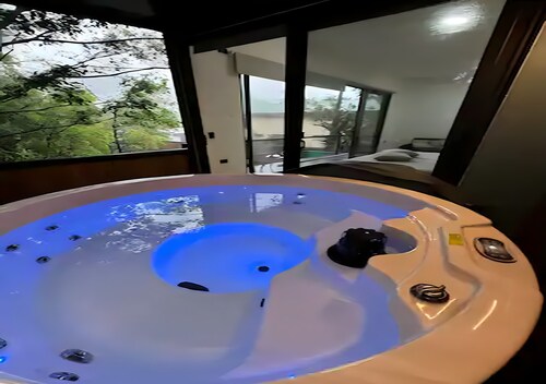 Violeta Homes Monteverde