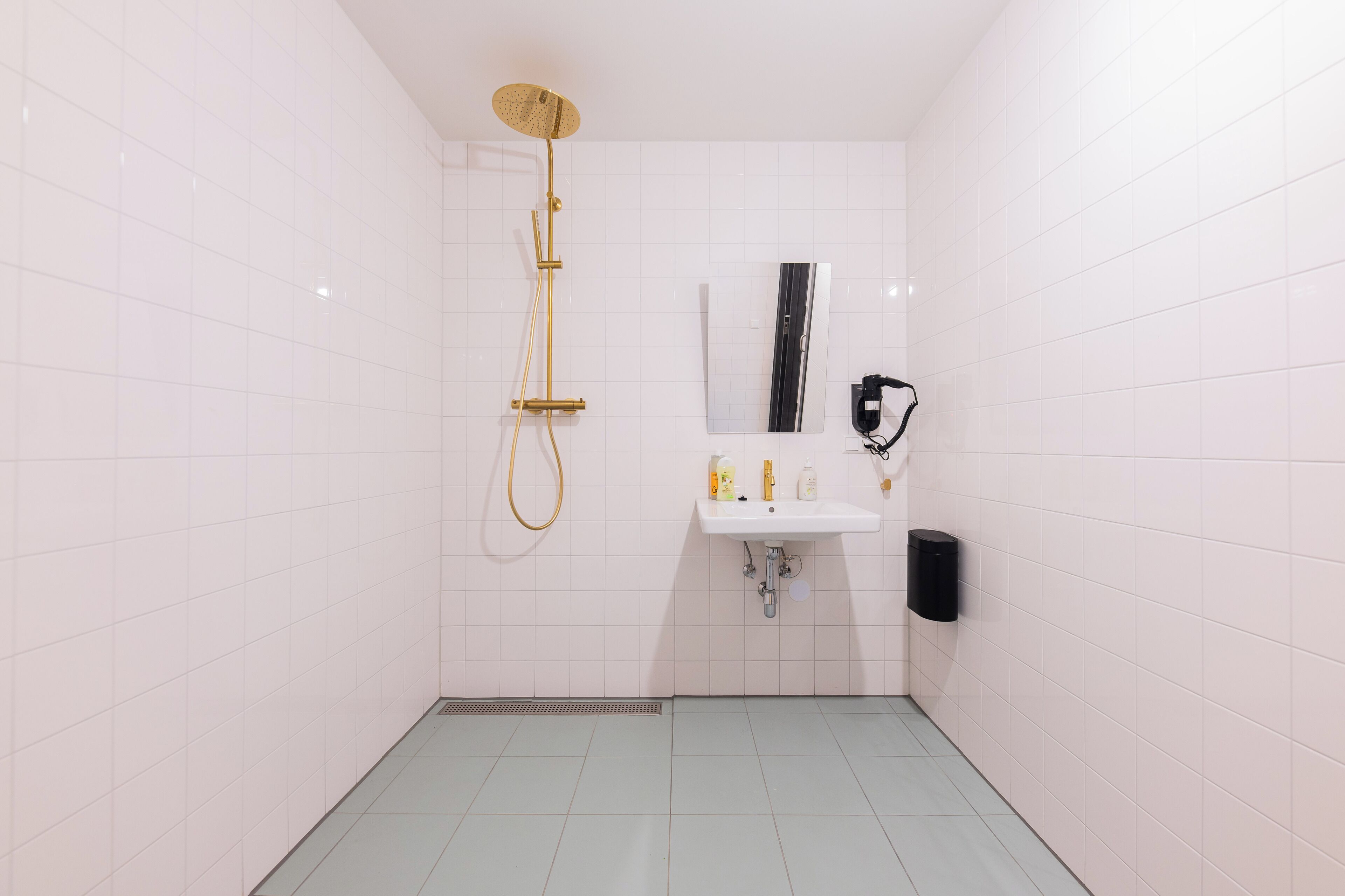 Studio suite, uitzicht op stad | Badkamer