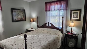 3 dormitoris, escriptori, planxa i posts de planxar i wifi gratuïta