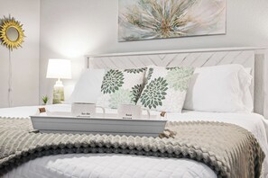 2 chambres, fer et planche Ă repasser, Wi-Fi, draps fournis