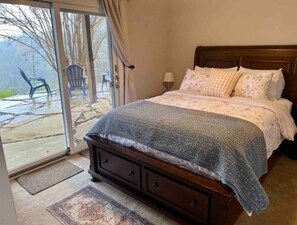 3 chambres, bureau, fer et planche à repasser, Wi-Fi gratuit