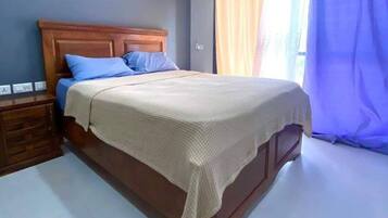 2 dormitorios, tabla de planchar con plancha, wifi y ropa de cama