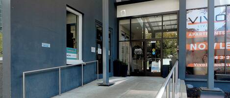 Fachada de la propiedad