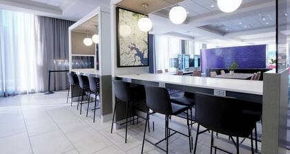 Chase at Baltimore Harbor