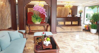 Royal Trau Quy Boutique Hotel