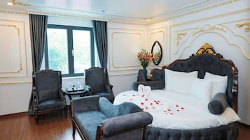 Minibar, desk, laptop workspace, soundproofing