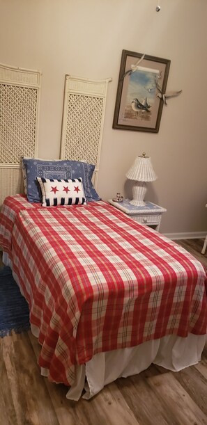 4 bedrooms, free WiFi, bed sheets