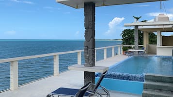 Penthouse de lujo, vista a la playa | Terraza o patio