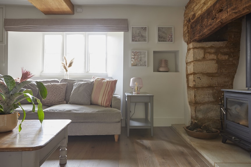 Lavender Cottage - Sleeps 10 Guests In 4 Bedrooms - Cotswolds