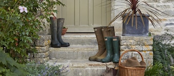 Lavender Cottage - sleeps 10 guests in 4 bedrooms