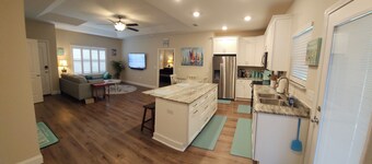 Your luxury suite in Choctaw Beach!