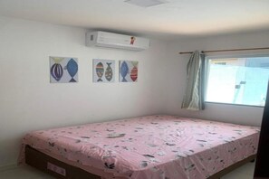 2 室のベッドルーム、WiFi