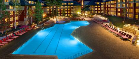 Piscine extérieure, piscine chauffée