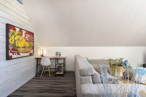 Interior - Maruapo Lodge - Ocean View (Puna'auia)