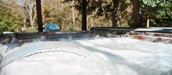 Beautiful home near I-77/64 spilt perfect for a quick stay or West Virginia stay