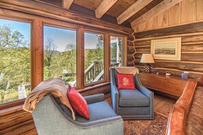 スマートテレビ、暖炉