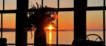 Oceanfront 5-bedroom house on 15 acres with 700 feet of private sandy beachfront
